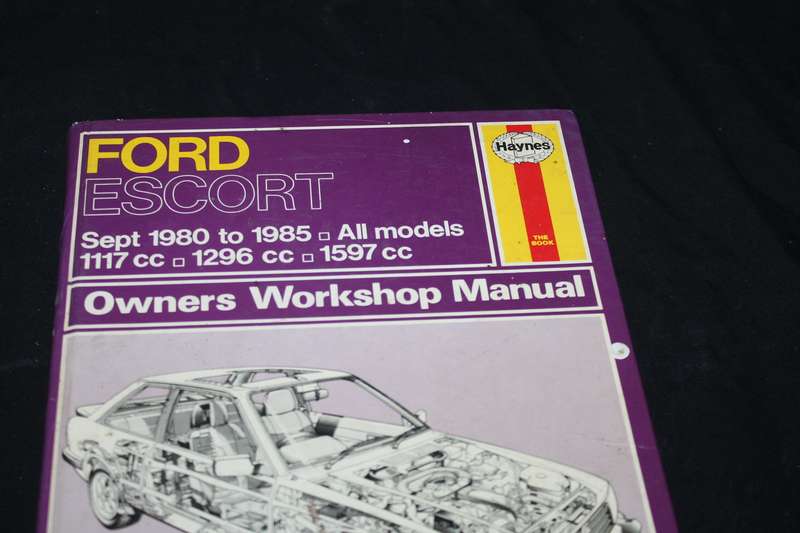 Owners Workshop Manual Ford Escort