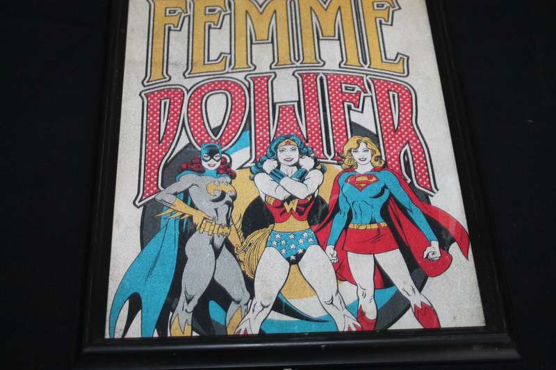 Framed print Supergirl, wonder woman
