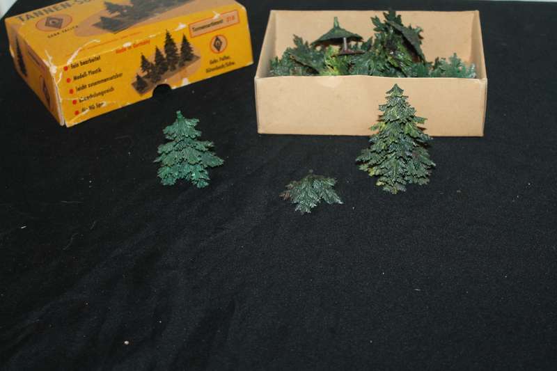 Scenery Trees
