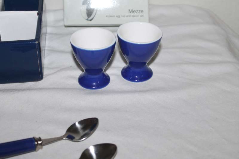 Maxwell Williams 4 Piece Egg Cup and Spoon Set