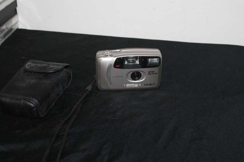 Minolta AF50 Big Finder Film Camera