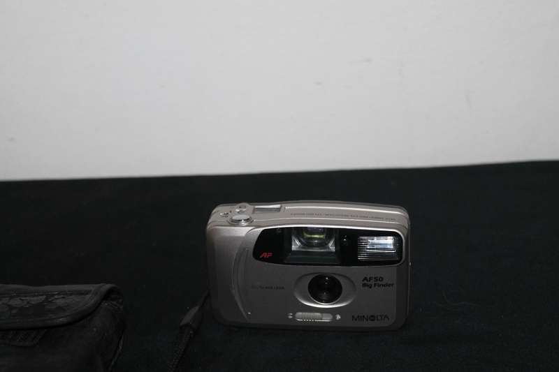 Minolta AF50 Big Finder Film Camera