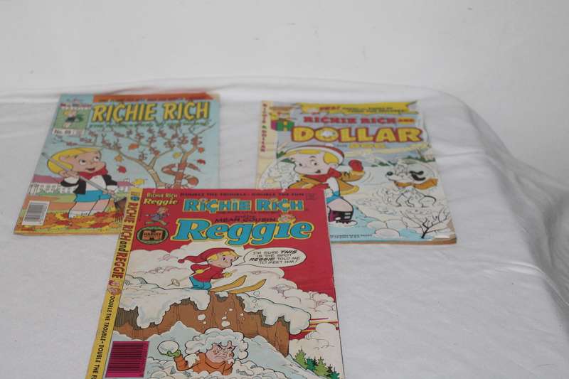 3 Richie Rich comics