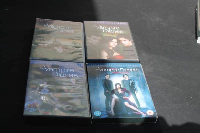 The Vampire Diaries Seasons 1 to 7