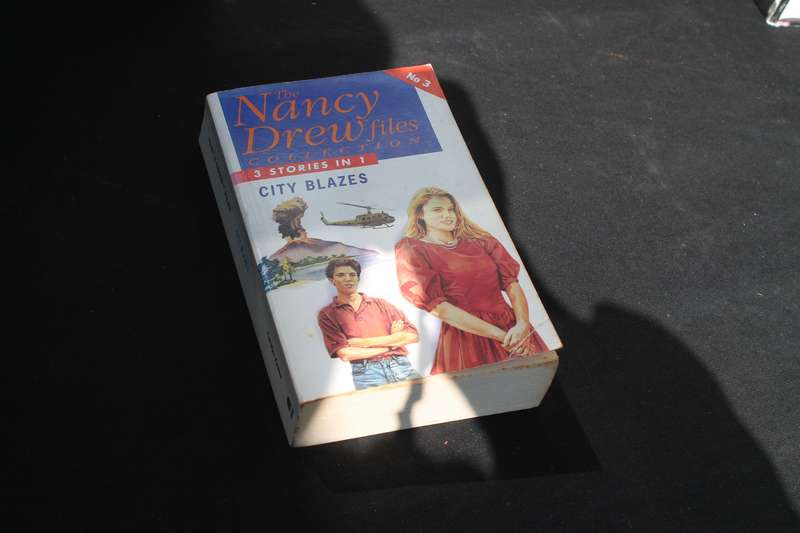 Nancy Drew 3 in 1 Carolyn Keene