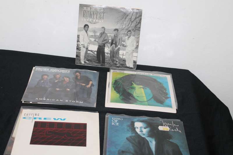 10 Picture Sleeve 7 Singles