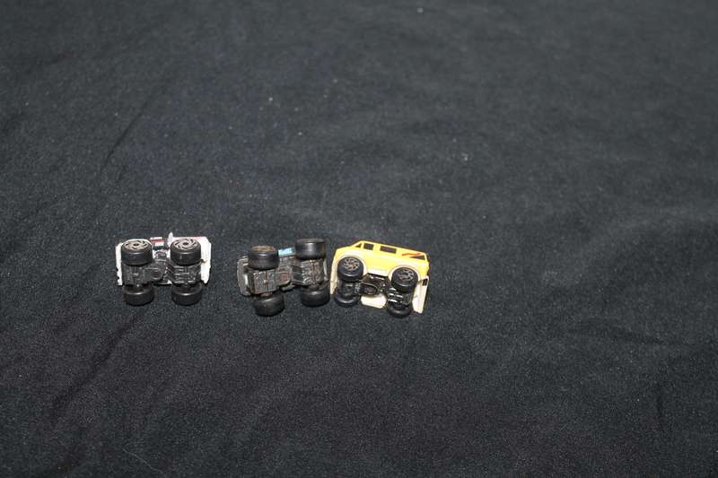 3 Micro Machine cars No