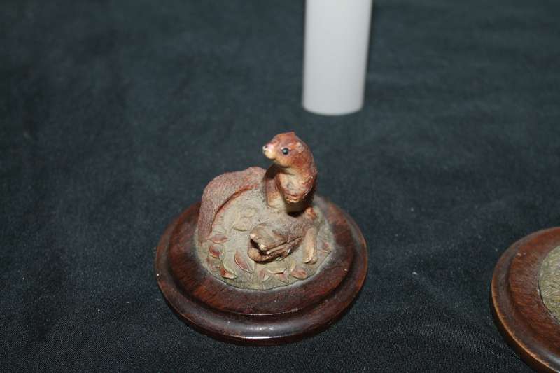 Country Artist by Richard Cooper & Company Stratford-Upon-Avon England 2 Otters