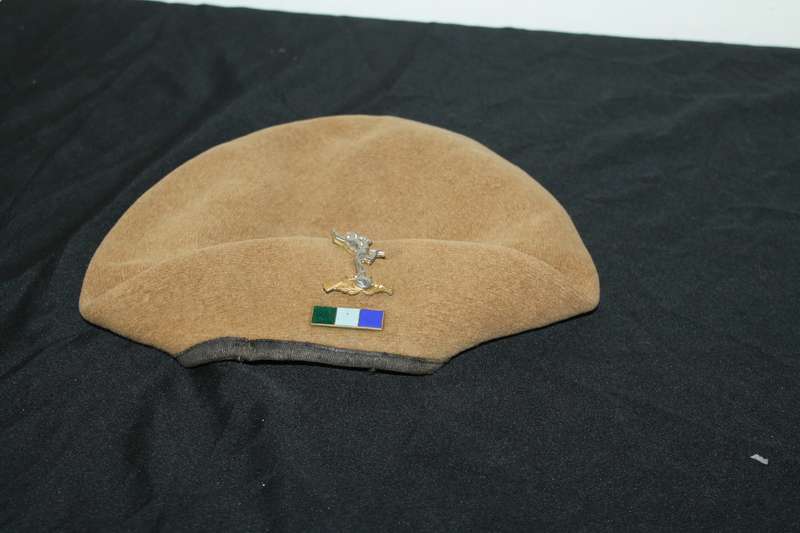 beret with Badge No 4