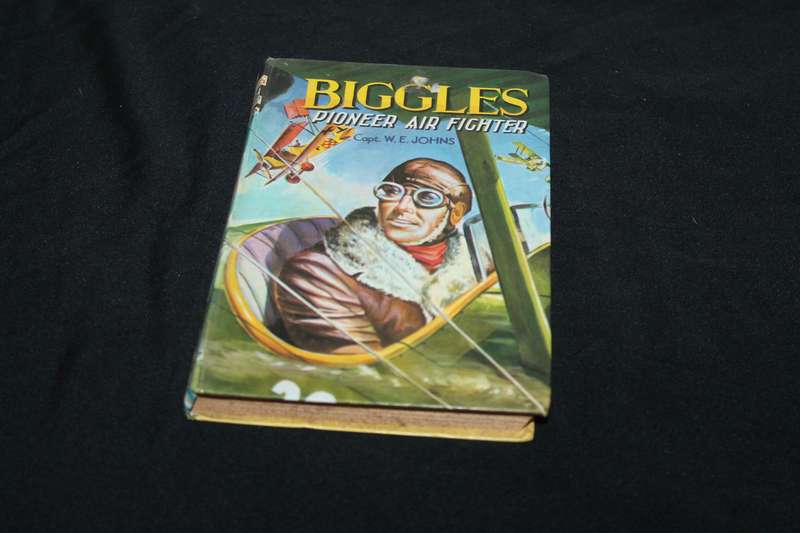 Biggles Pioneer Aircraft capt W E johns