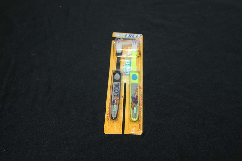2 Garfield Sealed Toothbrushes