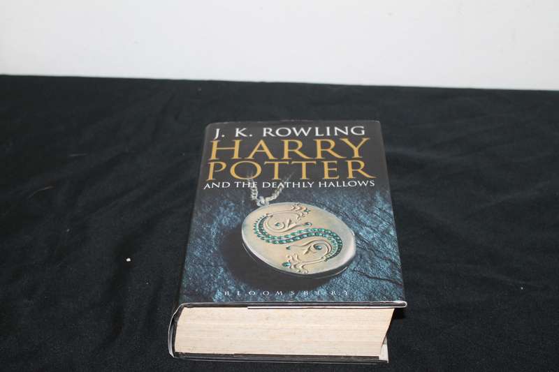 Harry Potter and the deathly Hallows