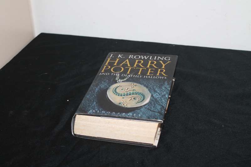 Harry Potter and the deathly Hallows