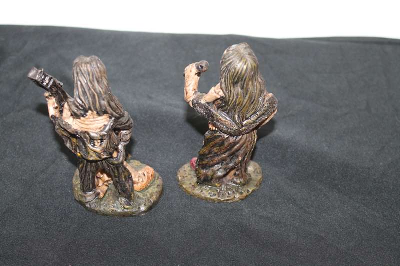 Set of 2 Rolling Bones Figures