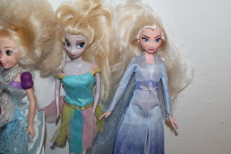 4 Dolls from Frozen