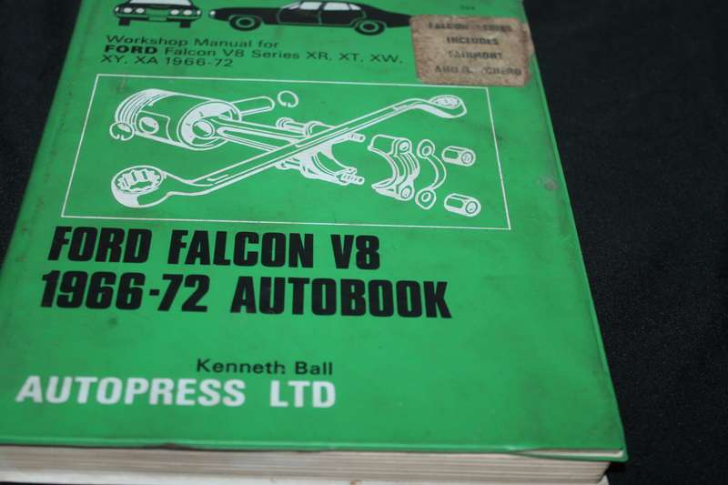 Ford Falcon V8 1966-72 Autobook