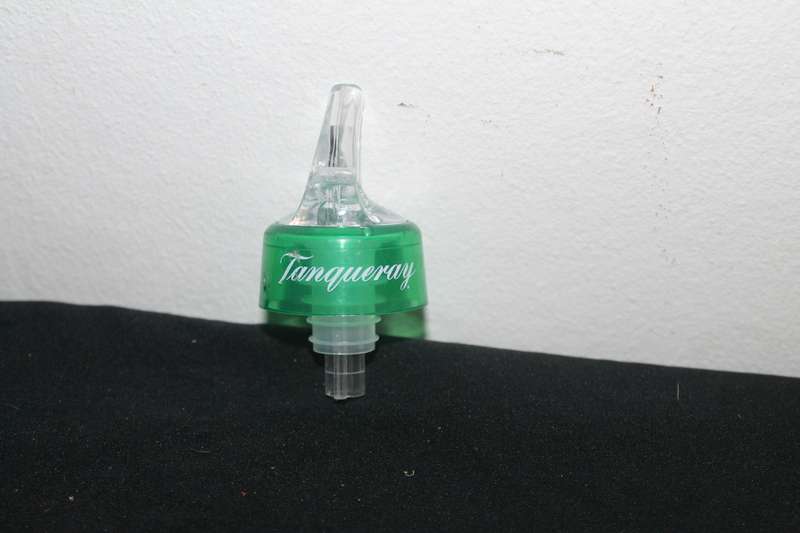 Tanqueray Bottle Pourer