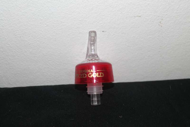 Spiced Gold Bottle Pourer