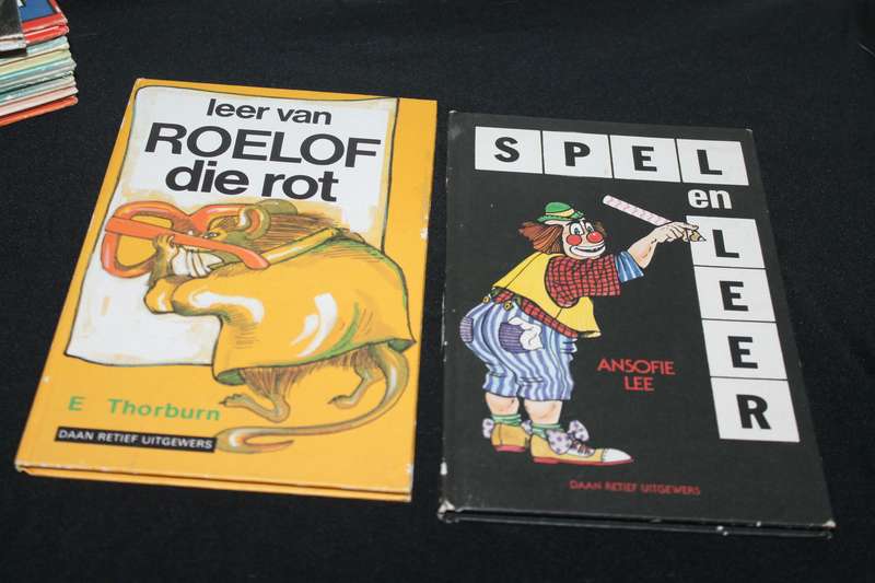 10 Children's Books Daan Retief Uitgewers Lot 1
