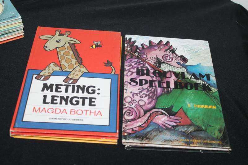 10 Children's Books Daan Retief Uitgewers Lot 1