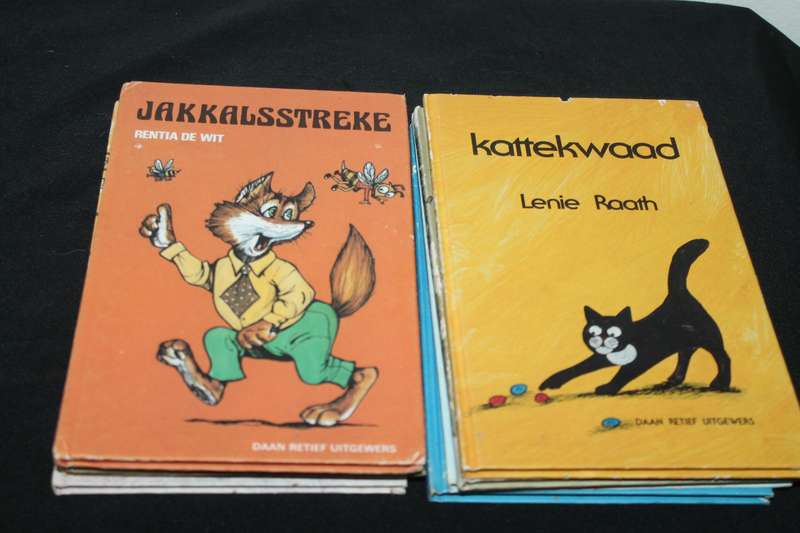 Lot of 10 Children's Books Daan Retief Uitgewers Lot 2