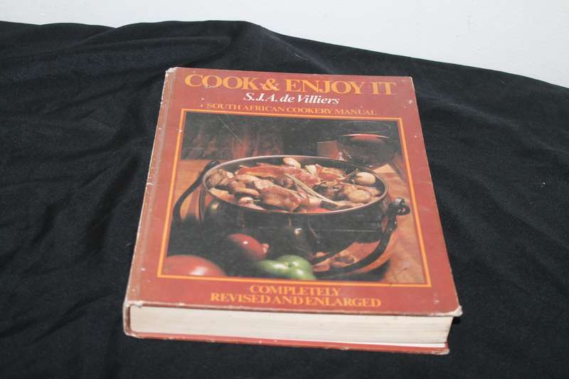 Cook & Enjoy S J A de Villiers
