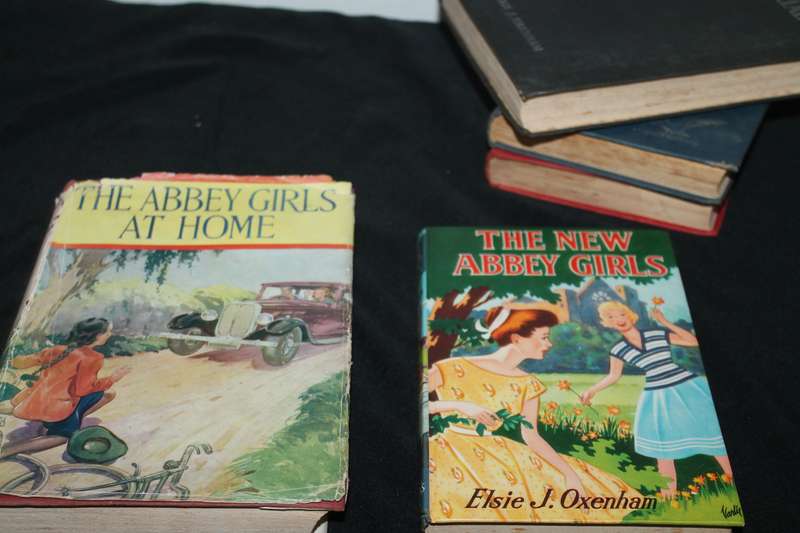 5 Books Elsie J Oxenham The Abbey