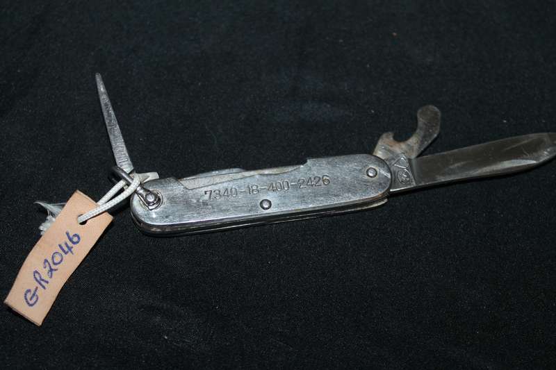 Pocket Knife 7340-18-400-2426