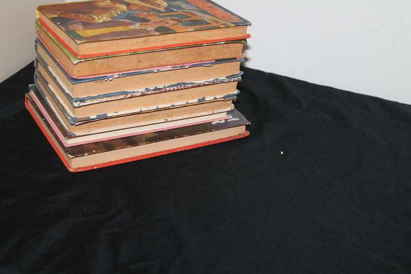 7 Children's Classic's