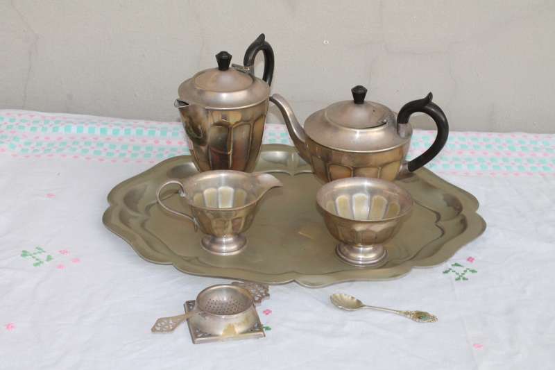Plated Tea Set TLC