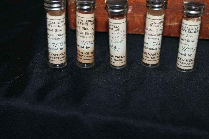Wooden Ball bearing sample case