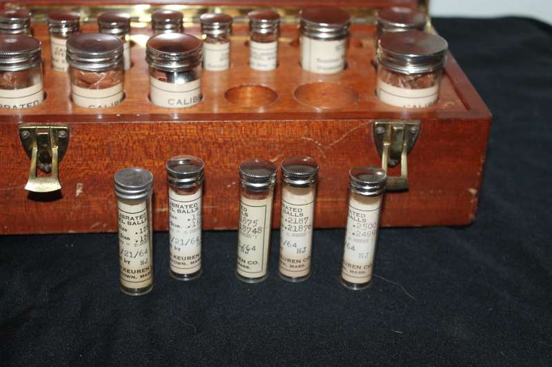 Wooden Ball bearing sample case