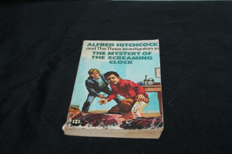 Alfred Hitchcock The Mystery of the screaming clock