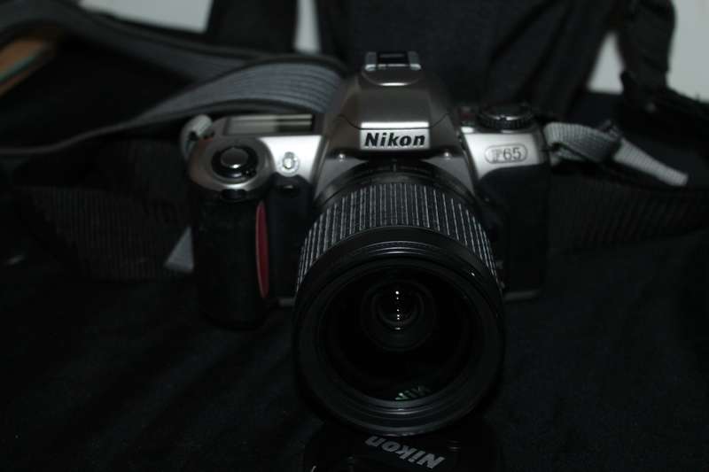 Nikon F65 Film Camera