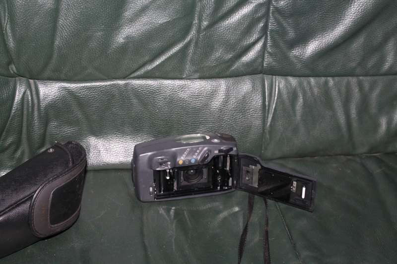 Pentax Zoom 105R Film Camera