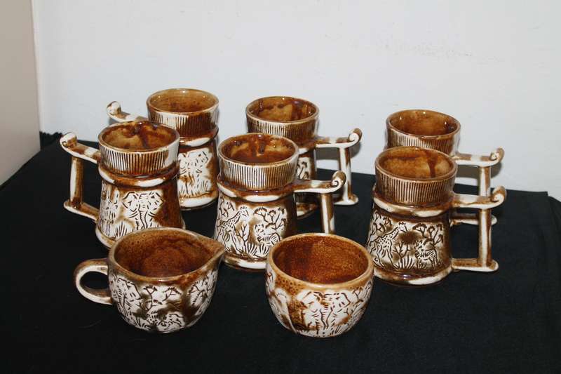 Vintage Crescent 6 Coffee Mugs (Kruger Park Theme)