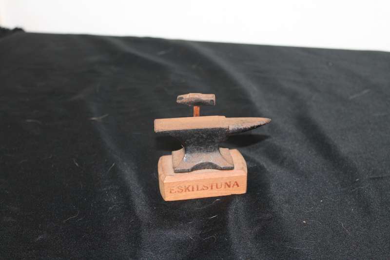 Mini Anvil