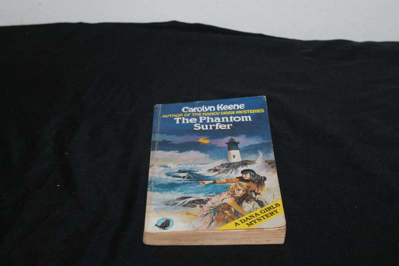 Carolyn Keene Nancy Drew The Phantom Surfer