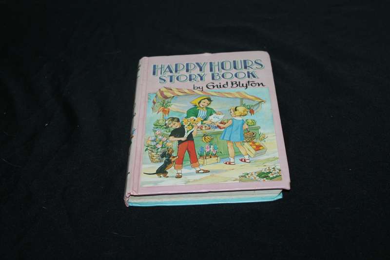 Enid Blyton Happy hour stories