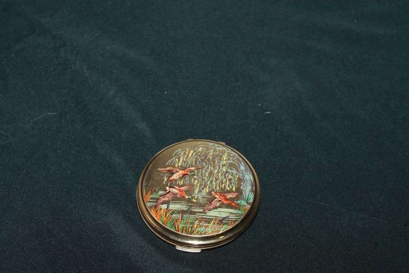 Vintage Powder Compact Ducks