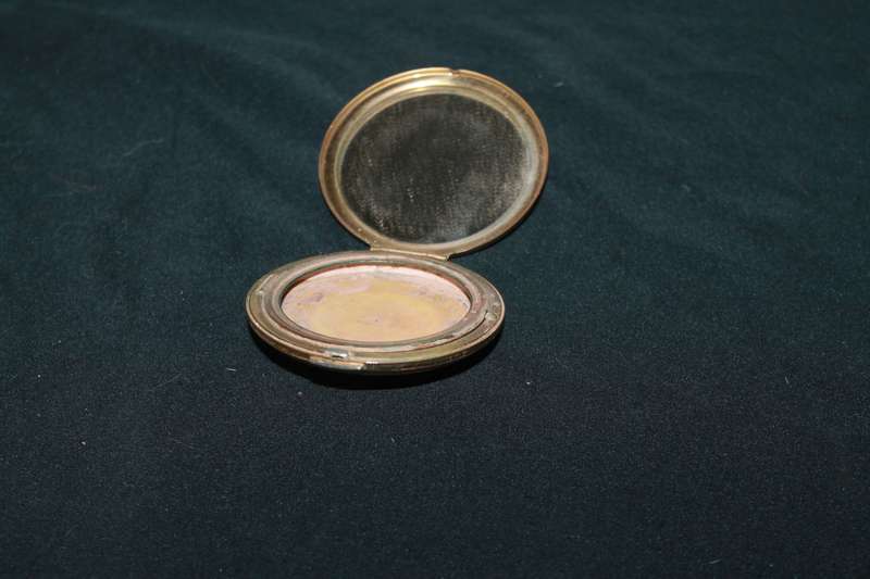 Vintage Powder Compact Ducks