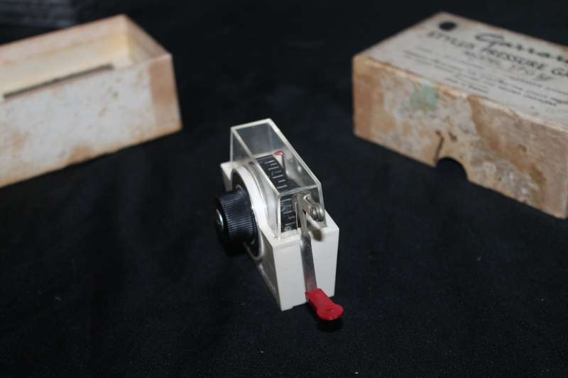 Garrad Stylus Pressure Gauge