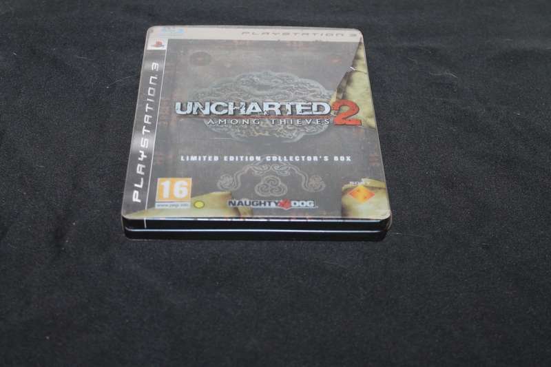 PS 3 Uncharted 2 Among Thief's Steel Book