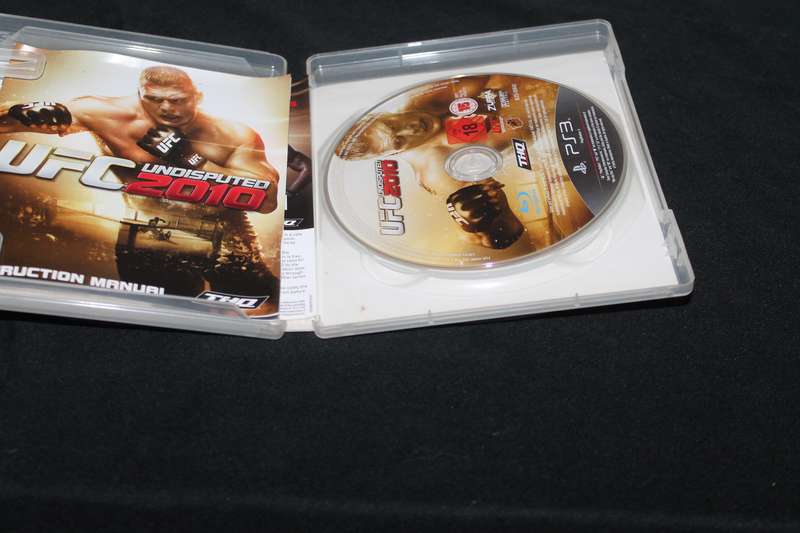 PS 3 UFC Undisputed