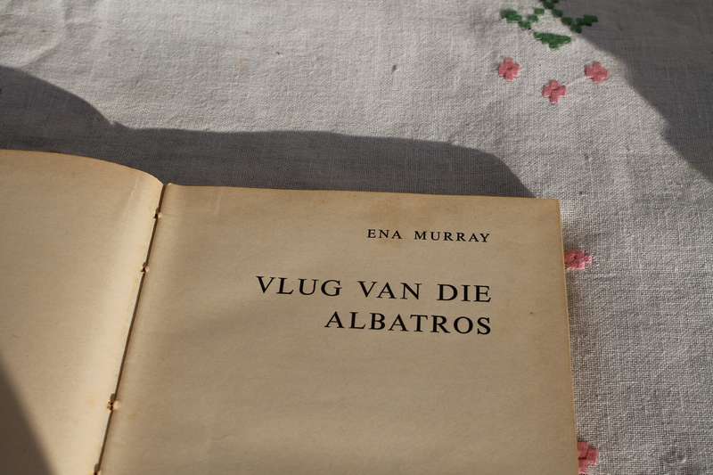 Ena Murray Vlug van die Albatros