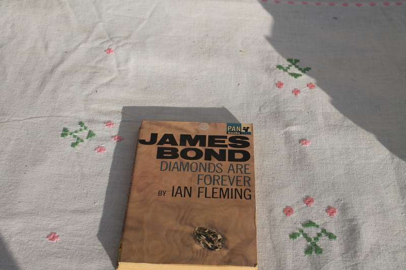James Bond Diamonds are forever