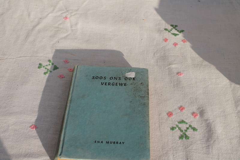 Ena Murray Soos ons oor vergewe