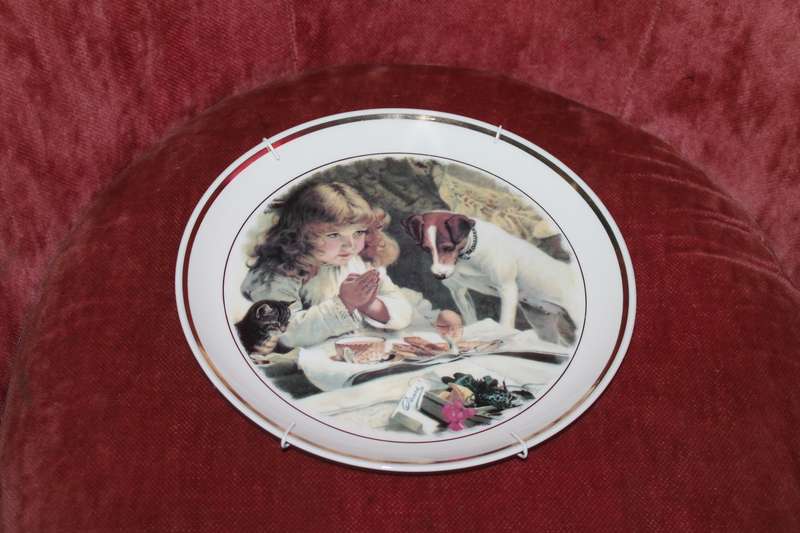 Pears Print Wall Plate  Suspense