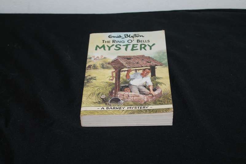 Enid Blyton The Ring O Bell Mystery