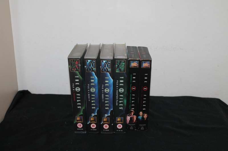 6 X Files VHS Cassette's